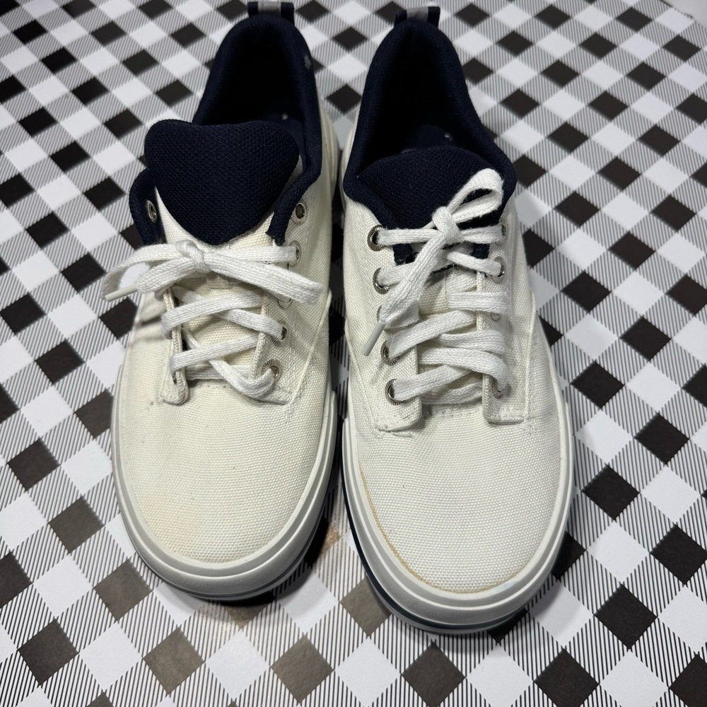 White Canvas Sneakers with Navy Accents